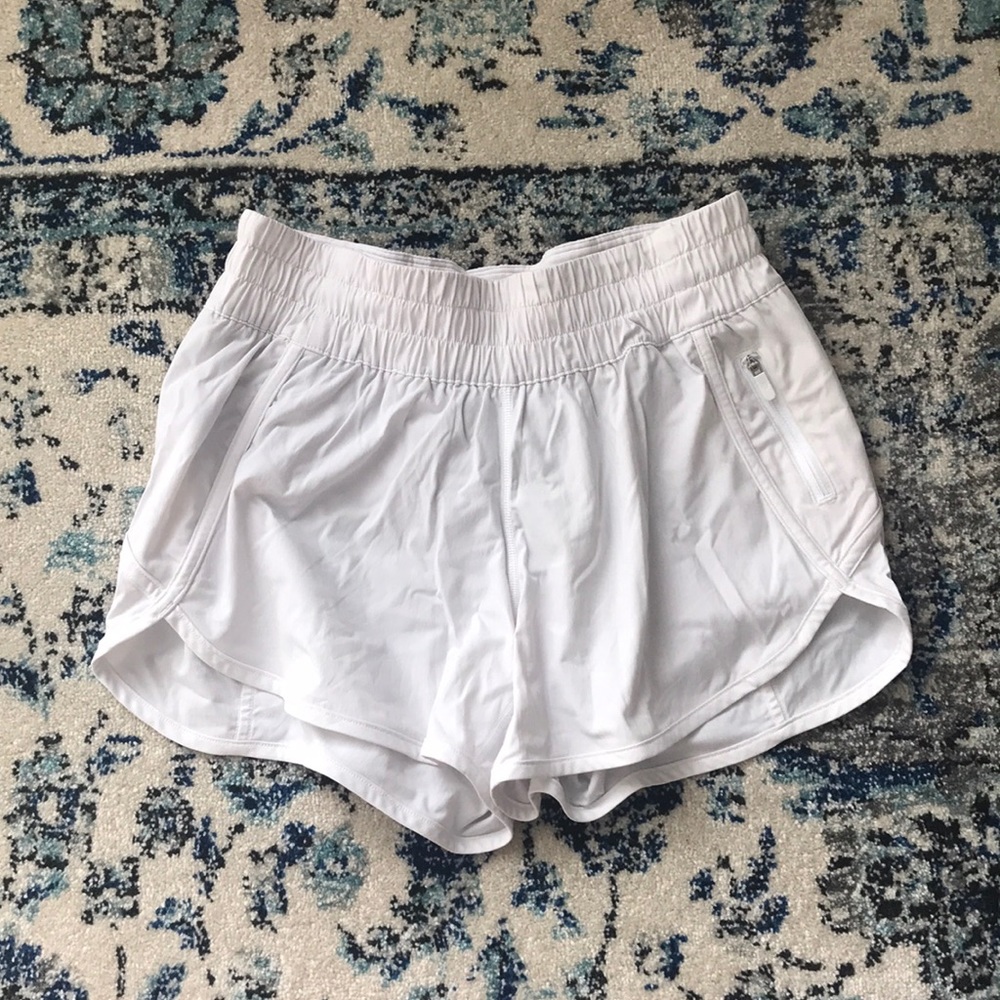 Lululemon White Tracker Short